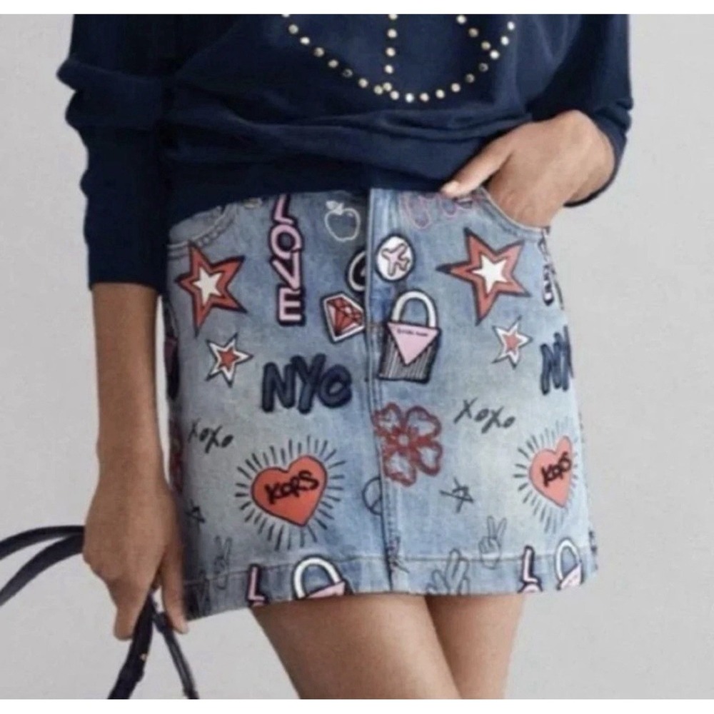 Michael Kors Graffiti Blue Denim Mini Skirt NYC Love Embroidered  Women's Size 4
